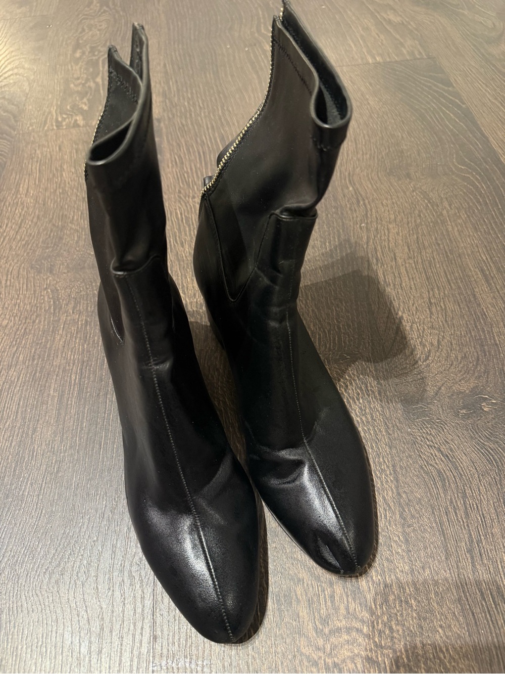 Zara Black Pointed Toe Stretch Leather Ankle Boots